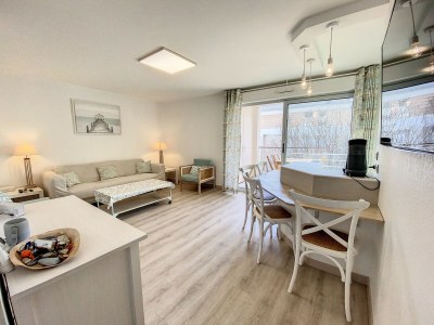 Apartment Terrace Apartment Near the Beach - Features photo 13