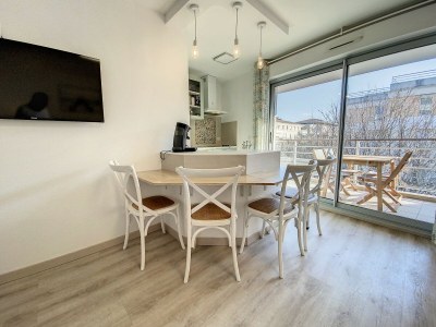 Apartment Terrace Apartment Near the Beach - Features photo 17