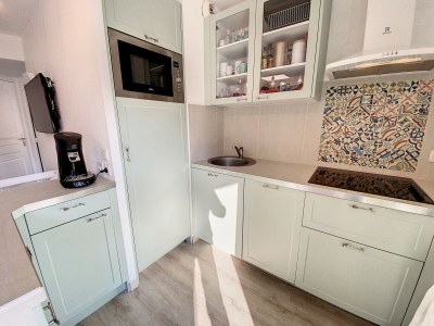 Apartment Terrace Apartment Near the Beach - Features photo 25