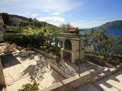 Apartment Two bedroom apartment near beach Tri Žala, Korčula A-174-d - Outdoor photo 9