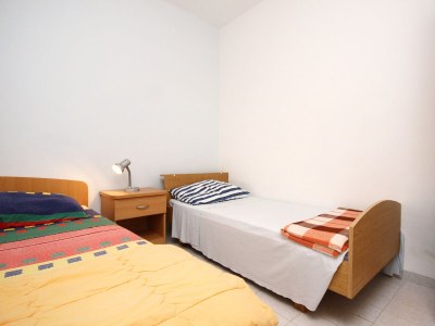 Apartment Two bedroom apartment near beach Tri Žala, Korčula A-174-d - Outdoor photo 22