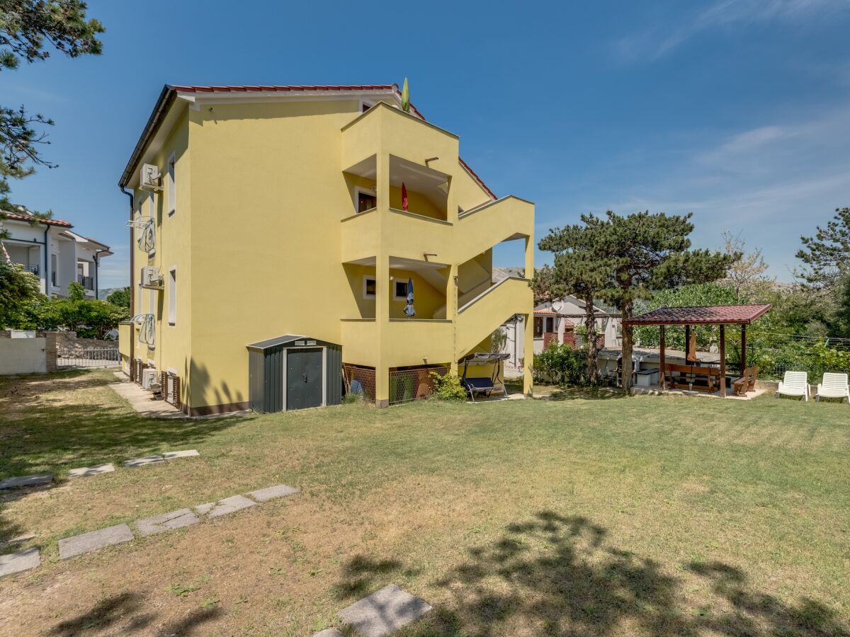 Apartment Two bedroom apartment with air-conditioning Baška, Krk A-22048-a - Outdoor photo 4