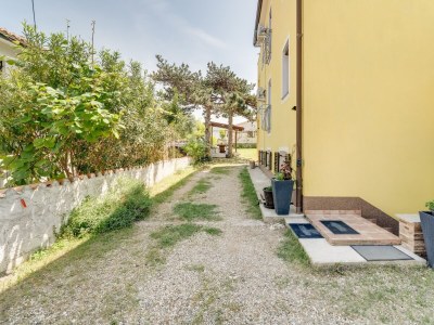 Apartment Two bedroom apartment with air-conditioning Baška, Krk A-22048-a - Outdoor photo 13