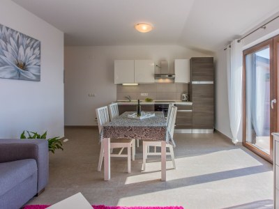 Apartment One bedroom apartment with terrace and sea view Crikvenica A-22283-a - Outdoor photo 11