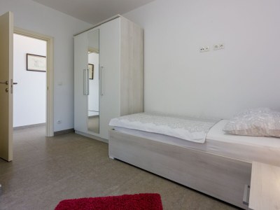 Apartment One bedroom apartment with terrace and sea view Crikvenica A-22283-a - Outdoor photo 16