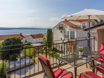 Apartment One bedroom apartment with terrace and sea view Crikvenica A-22283-a - Outdoor photo 22