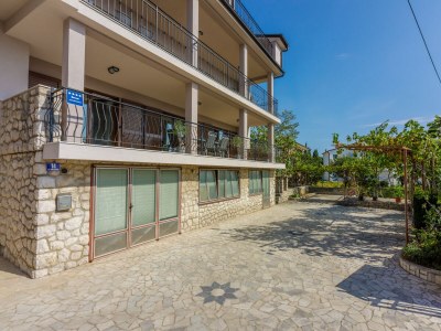 Apartment One bedroom apartment with terrace and sea view Crikvenica A-22283-b - Outdoor photo 7