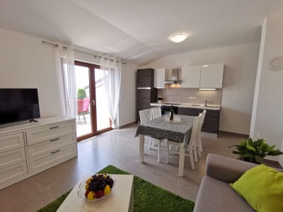 Apartment One bedroom apartment with terrace and sea view Crikvenica A-22283-b - Outdoor photo 9