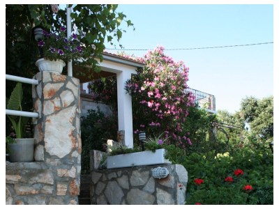 Apartment Two bedroom apartment near beach Cove Zarace (Gdinj), Hvar A-4598-c - Outdoor photo 14