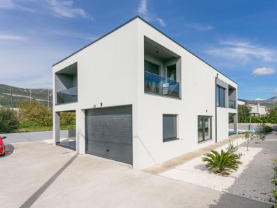 Holiday house Comfortable and spacious house with terrace Kaštel Štafilić, Kaštela K-23486 - Outdoor photo 5