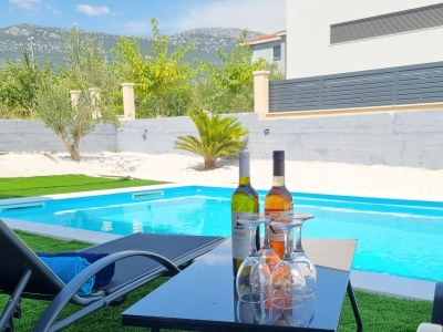 Holiday house Comfortable and spacious house with terrace Kaštel Štafilić, Kaštela K-23486 - Outdoor photo 10