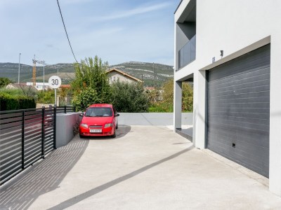 Holiday house Comfortable and spacious house with terrace Kaštel Štafilić, Kaštela K-23486 - Outdoor photo 17