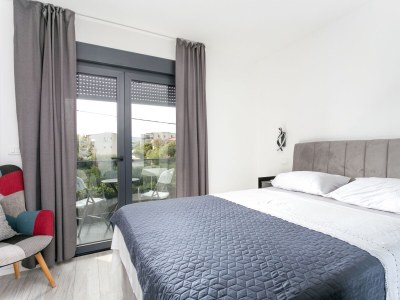 Holiday house Comfortable and spacious house with terrace Kaštel Štafilić, Kaštela K-23486 - Outdoor photo 33