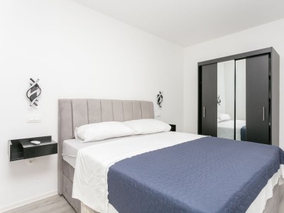 Holiday house Comfortable and spacious house with terrace Kaštel Štafilić, Kaštela K-23486 - Outdoor photo 34