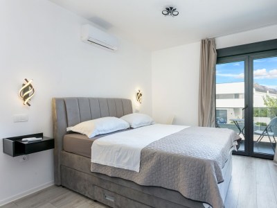 Holiday house Comfortable and spacious house with terrace Kaštel Štafilić, Kaštela K-23486 - Outdoor photo 36