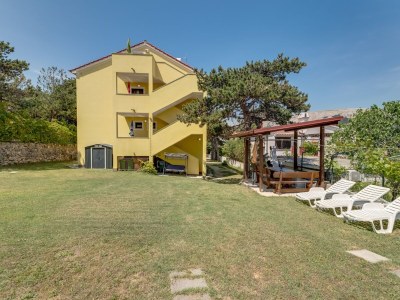 Apartment Two bedroom apartment with terrace Baška, Krk A-13907-c - Outdoor photo 7