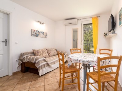 Apartment Two bedroom apartment with terrace Baška, Krk A-13907-c - Outdoor photo 33