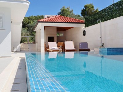 Holiday house Comfortable and spacious house near beach Cove Slatina, Korčula K-23711 - Outdoor photo 8