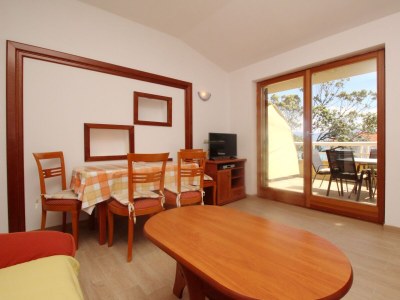 Apartment Two bedroom apartment with terrace and sea view Baška, Krk A-24143-c - Outdoor photo 9