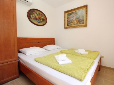 Apartment Two bedroom apartment with terrace and sea view Baška, Krk A-24143-c - Outdoor photo 14