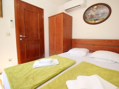 Apartment Two bedroom apartment with terrace and sea view Baška, Krk A-24143-c - Outdoor photo 15