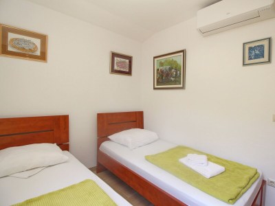 Apartment Two bedroom apartment with terrace and sea view Baška, Krk A-24143-c - Outdoor photo 17