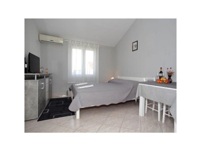 Apartment Studio flat with balcony Nin, Zadar AS-24385-a - Outdoor photo 5