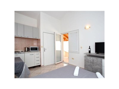 Apartment Studio flat with balcony Nin, Zadar AS-24385-a - Outdoor photo 6