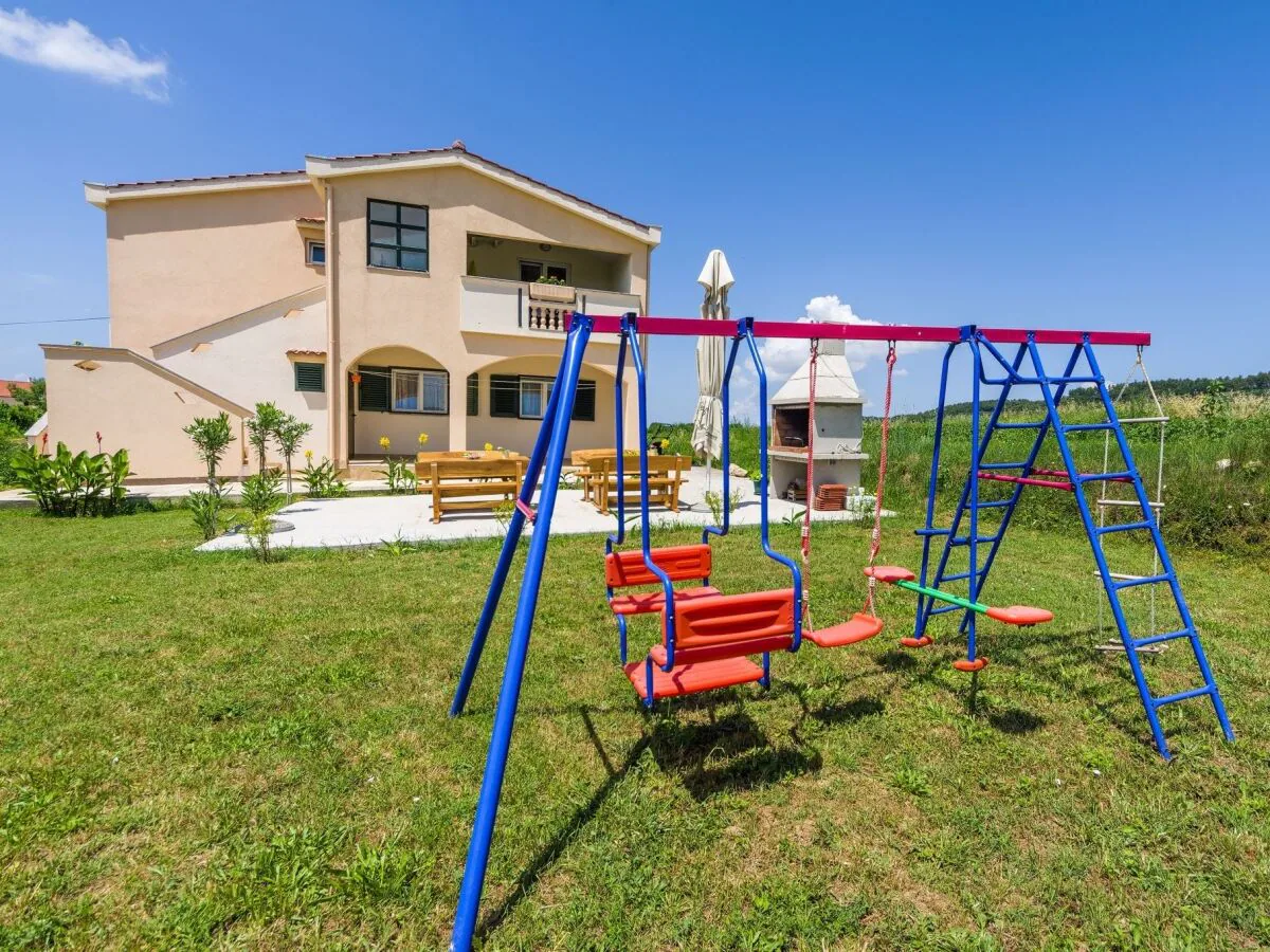 Apartment Two bedroom apartment with terrace Ljubač, Zadar A-24394-b - Outdoor photo 2