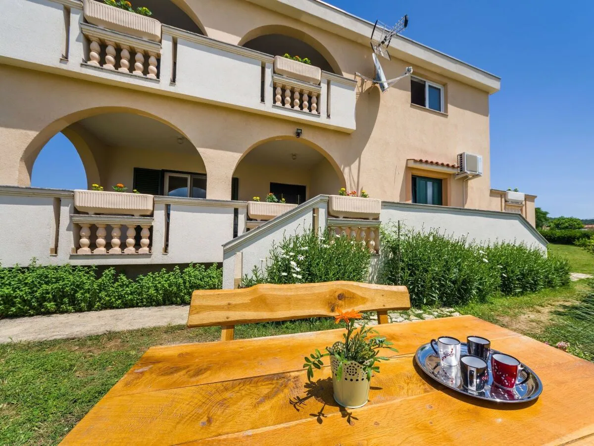 Apartment Two bedroom apartment with terrace Ljubač, Zadar A-24394-b - Outdoor photo 3