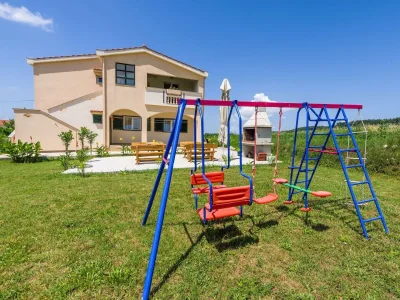 Apartment Two bedroom apartment with terrace Ljubač, Zadar A-24394-b - Outdoor photo 2