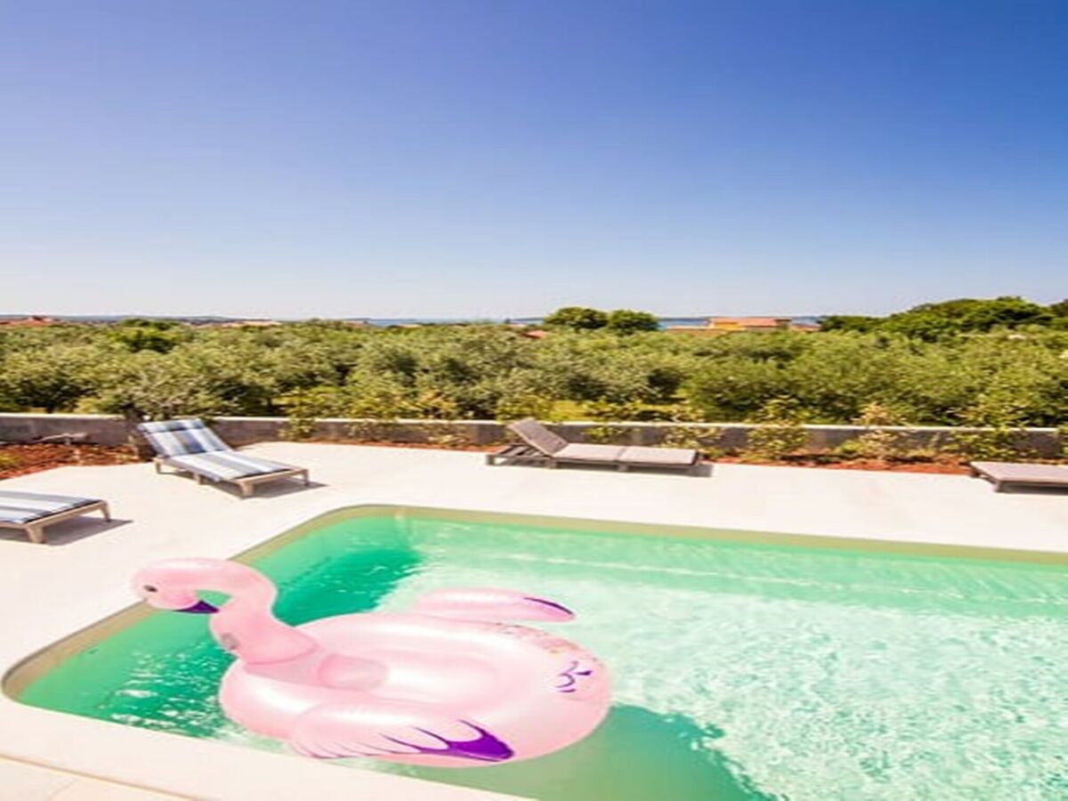 Villa Villa mit Pool und Meerblick in Fazana - Horizont - Outdoor photo 2