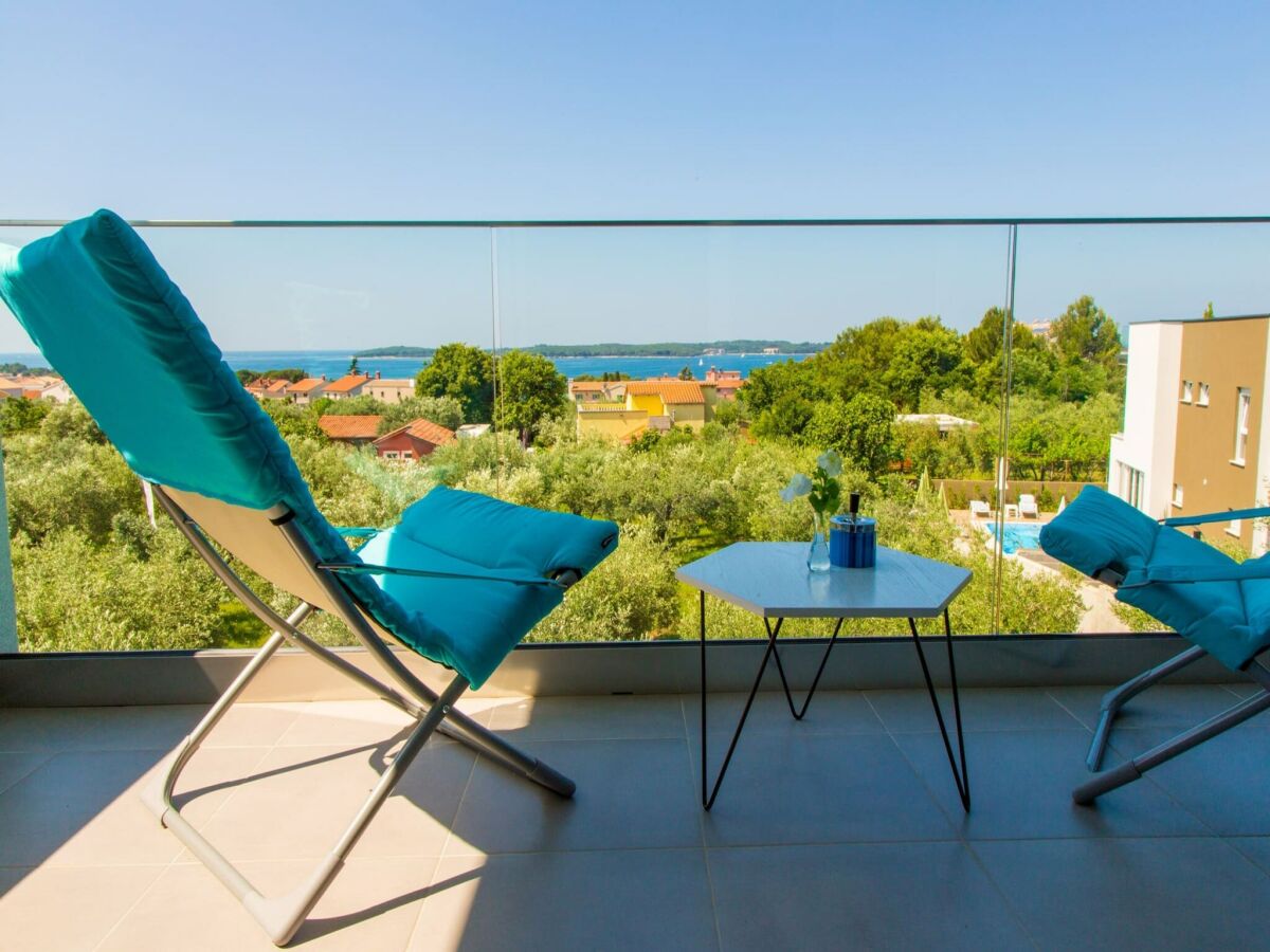 Villa Villa mit Pool und Meerblick in Fazana - Horizont - Outdoor photo 4