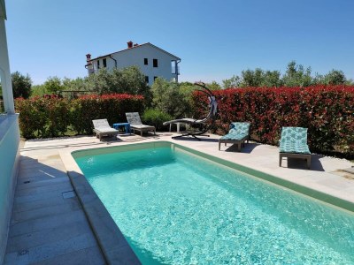Villa Villa mit Pool und Meerblick in Fazana - Horizont - Outdoor photo 7