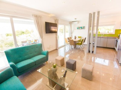 Villa Villa mit Pool und Meerblick in Fazana - Horizont - Features photo 15