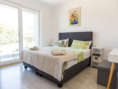 Villa Villa mit Pool und Meerblick in Fazana - Horizont - Features photo 24