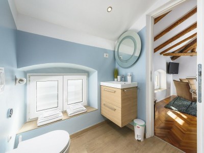 Apartment Cozy apartment for smaller groups - Features photo 17