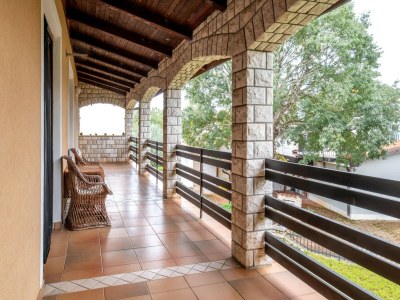 Holiday house Spacious Holiday Home in Verteneglio - Outdoor photo 9