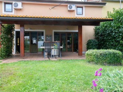 Holiday house Spacious Holiday Home in Verteneglio - Outdoor photo 11