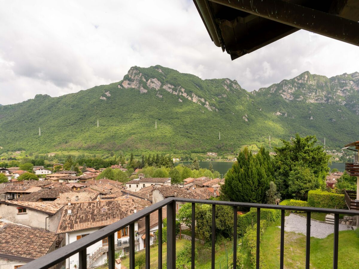 Holiday house Ferienhaus in Idro mit Hügelblick - Outdoor photo 5