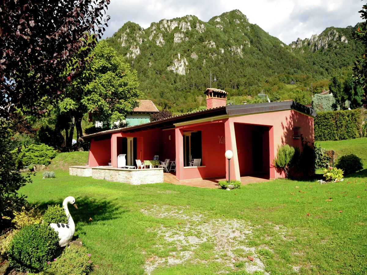 Villa Villa by Lake Idro with Panoramic Views