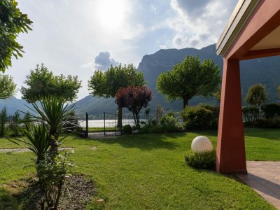 Villa Villa by Lake Idro with Panoramic Views - Outdoor photo 12