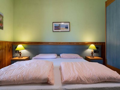 Villa Villa by Lake Idro with Panoramic Views - Features photo 21