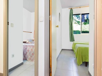 Apartment Apartment in beautiful beach of Pals - Features photo 8