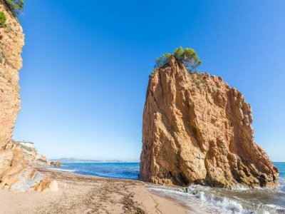 Apartment Apartment in beautiful beach of Pals - Environment photo 21