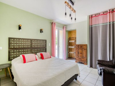 Holiday house Ferienhaus in Rasteau mit privatem Pool - Features photo 29