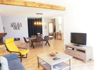 Holiday house House in Vaison-la-Romaine with Pool - Features photo 6