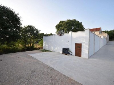 Holiday house The Grandfather Villa – Heated Pool Retreat - Outdoor photo 8