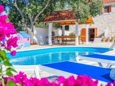 Holiday house The Grandfather Villa – Heated Pool Retreat - Outdoor photo 23