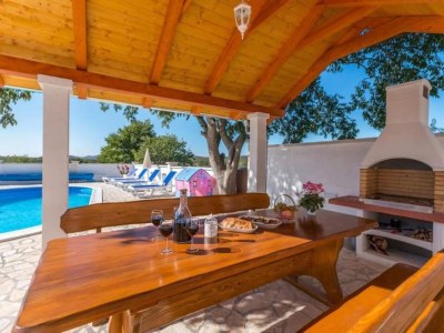 Holiday house The Grandfather Villa – Heated Pool Retreat - Outdoor photo 26